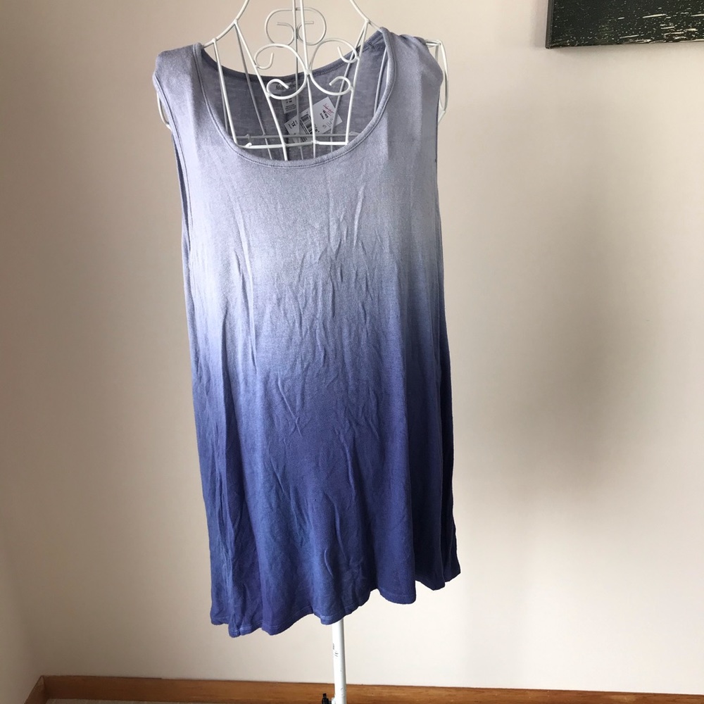 Motherhood sleeves knit top